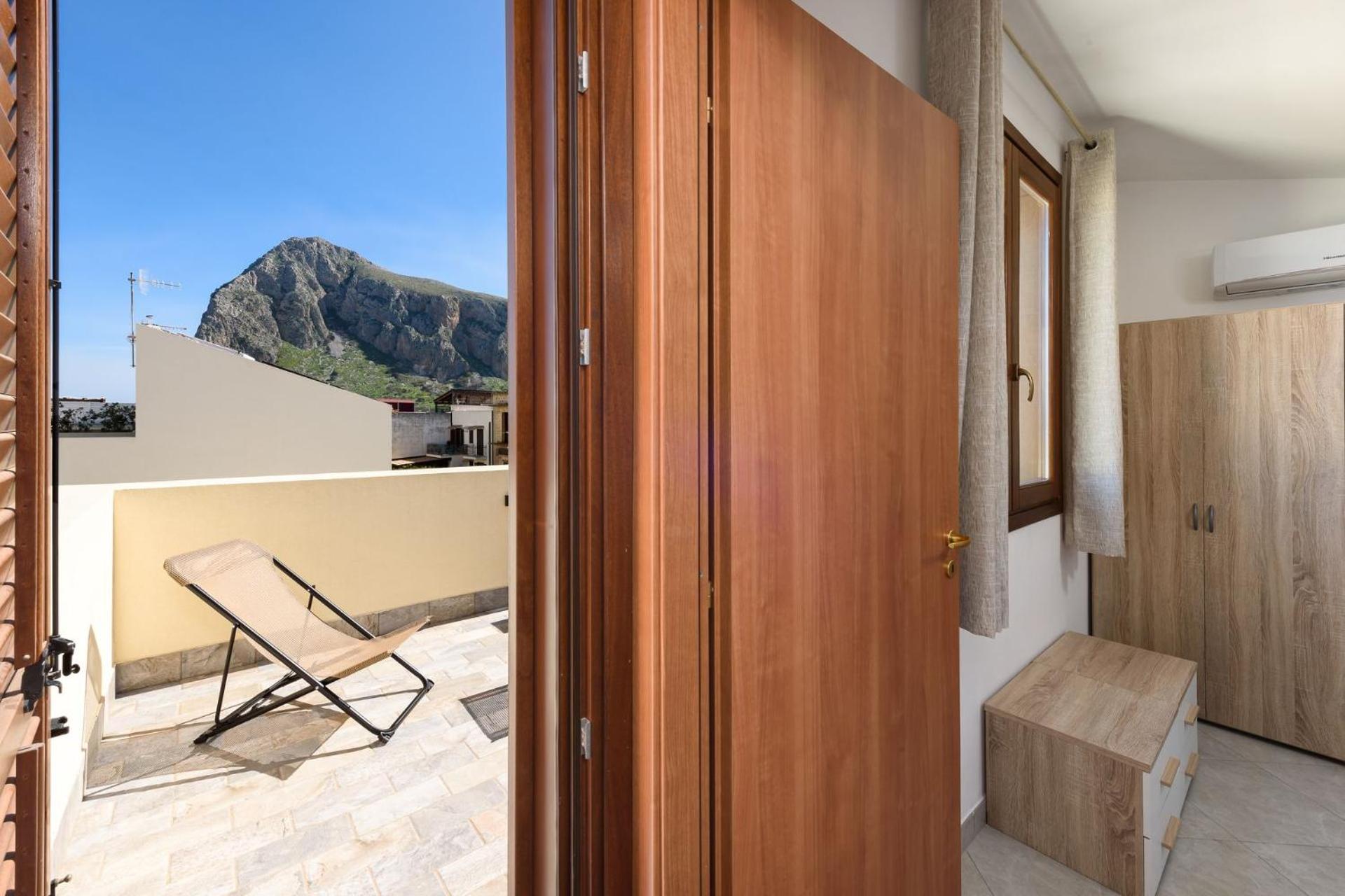 I Tre Golfi - Appartamenti Con Terrazzo Fino A 800 Mt Dal Mare 산비토로카포 외부 사진