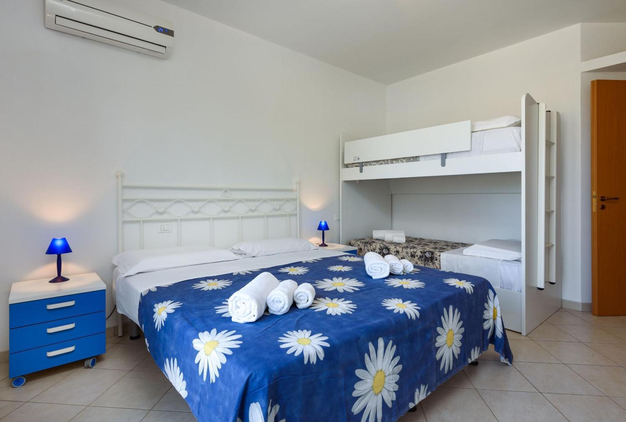 I Tre Golfi - Appartamenti Con Terrazzo Fino A 800 Mt Dal Mare 산비토로카포 외부 사진