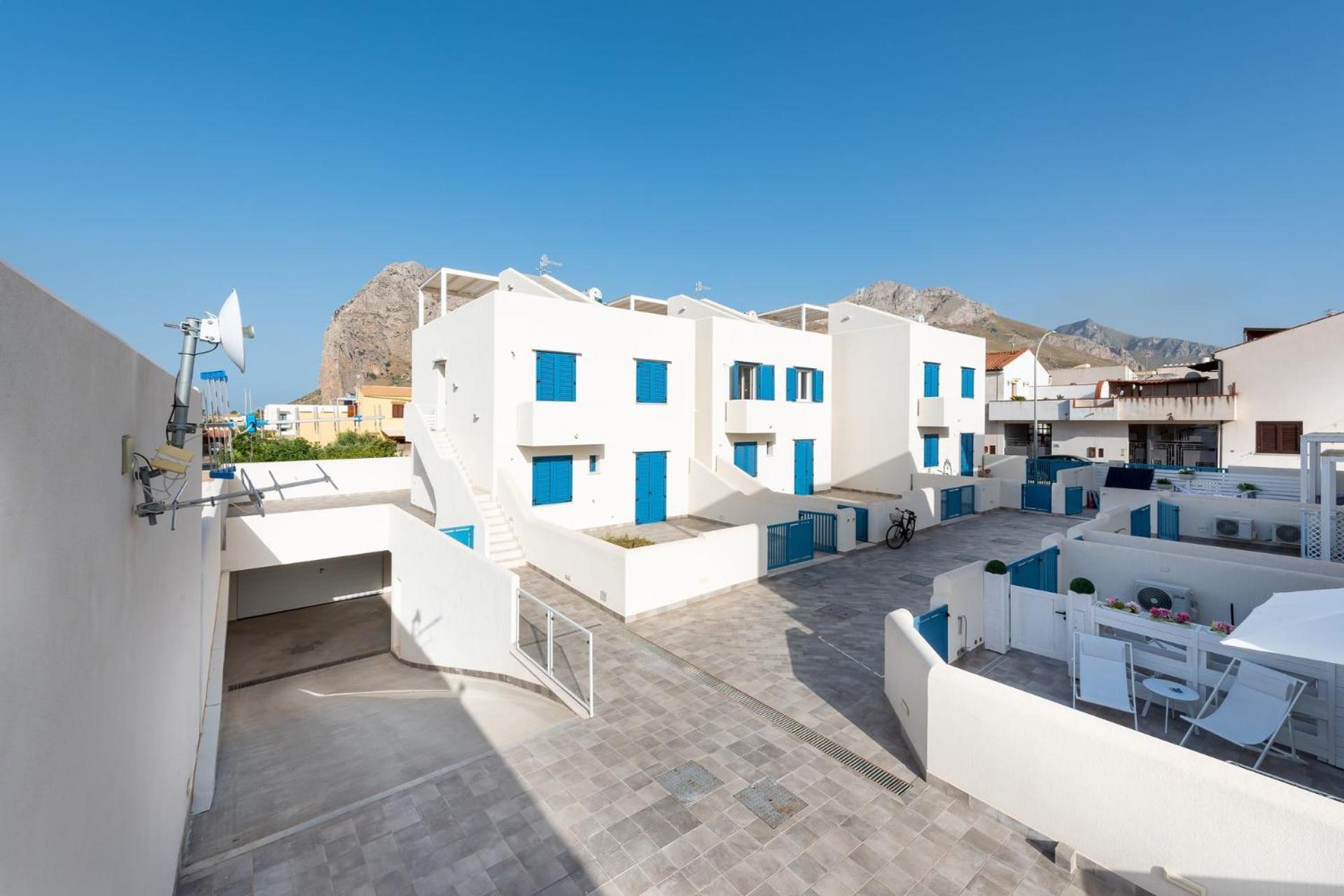 I Tre Golfi - Appartamenti Con Terrazzo Fino A 800 Mt Dal Mare 산비토로카포 외부 사진