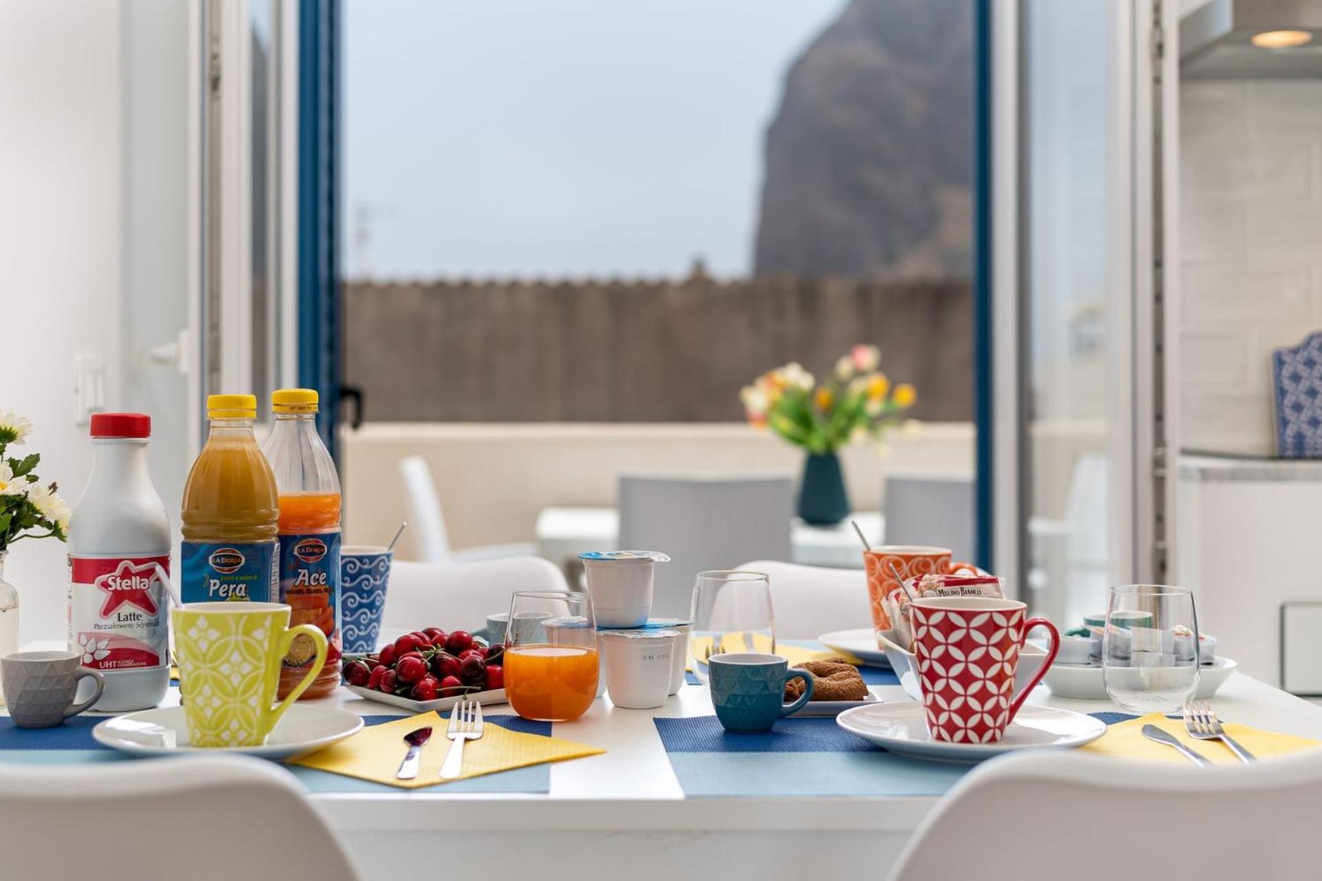I Tre Golfi - Appartamenti Con Terrazzo Fino A 800 Mt Dal Mare 산비토로카포 외부 사진